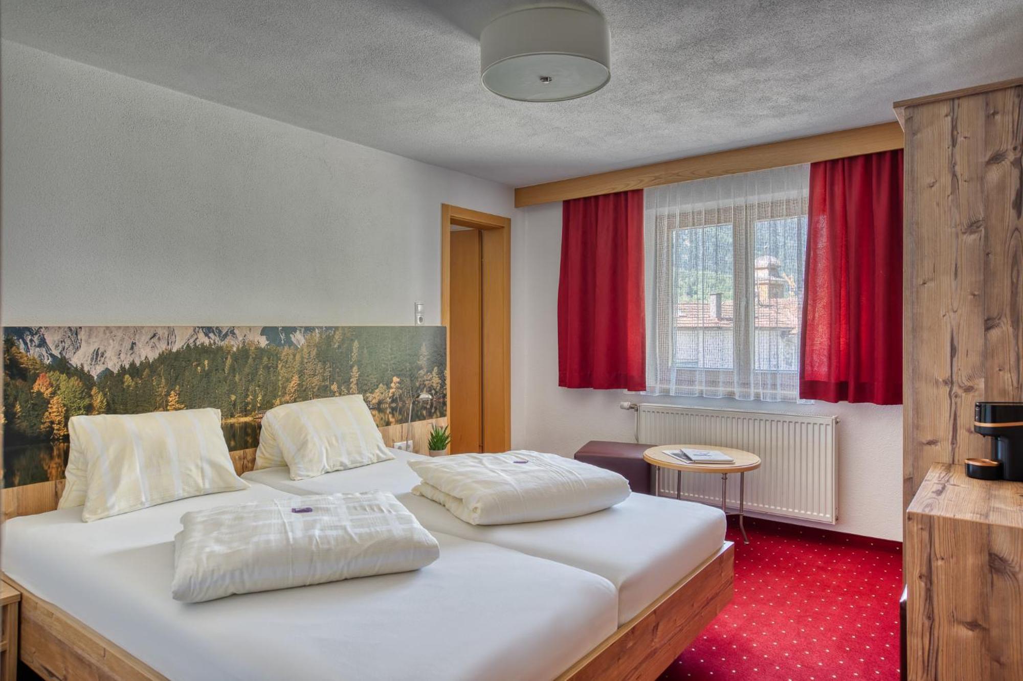 Hotel Jaegerhof Oetz Cameră foto